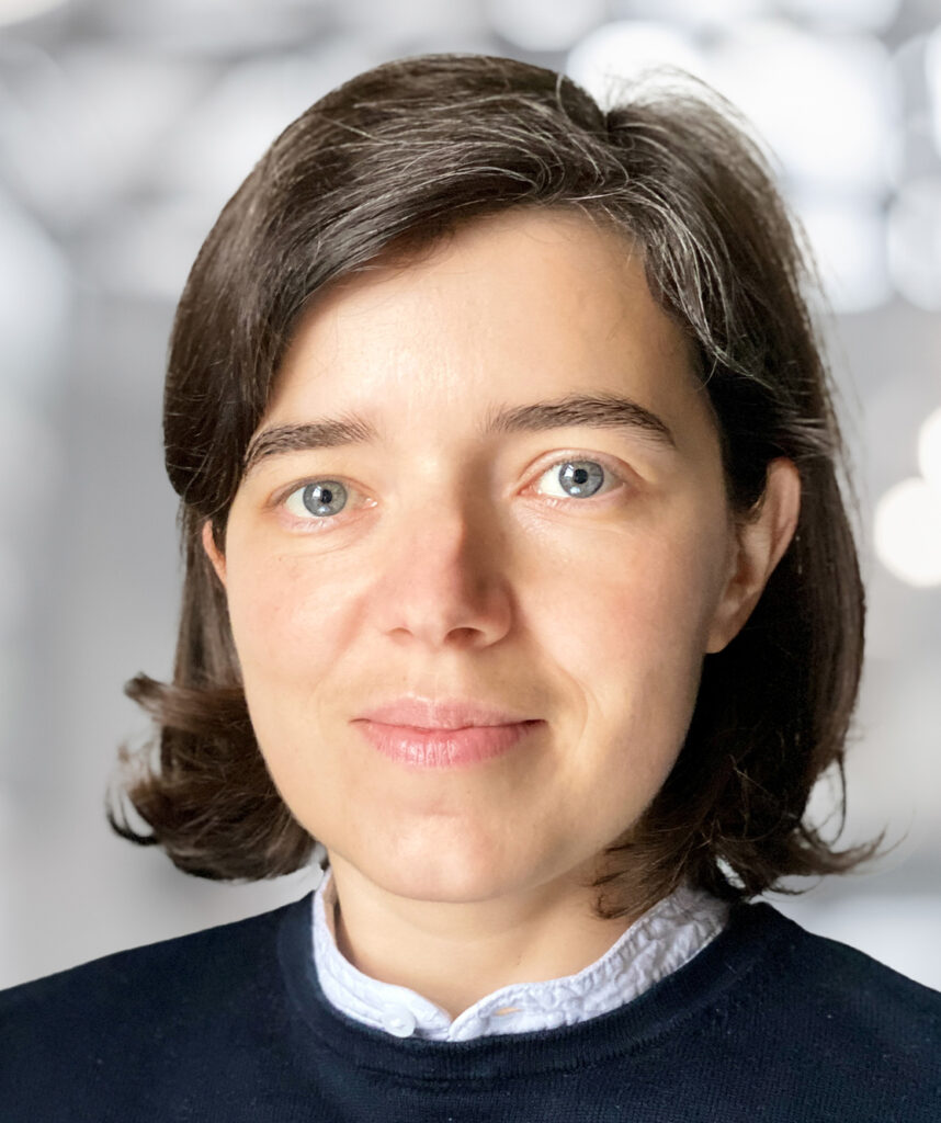 Dr. Iulia Blaj